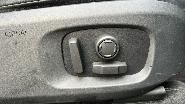 Land Rover Range Rover Evoque 2.0 TD4 Landmark 5dr Diesel Hatchback